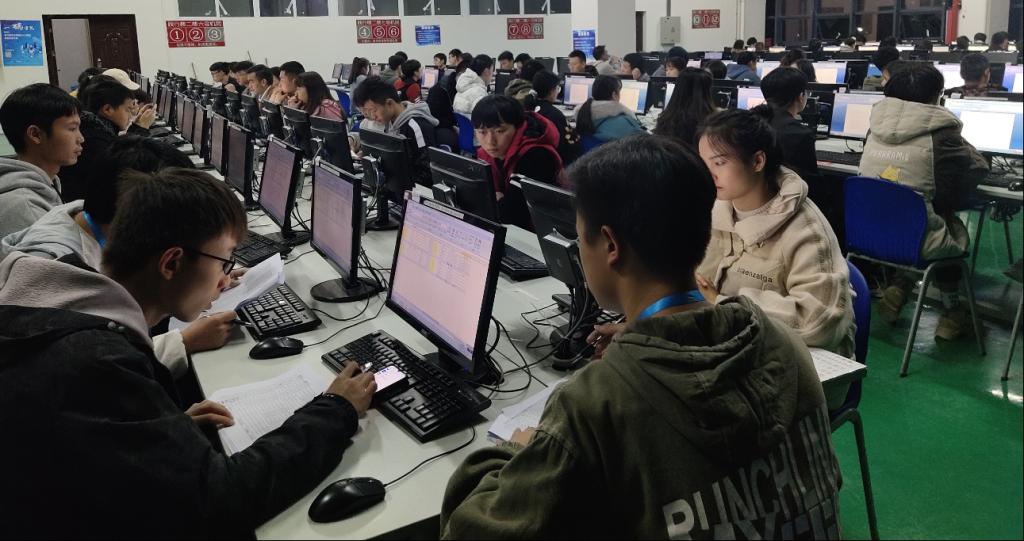 信息系計(jì)算機(jī)協(xié)會(huì)2020年辦公技能與計(jì)算機(jī)軟件服務(wù)志愿培訓(xùn)圓滿落幕